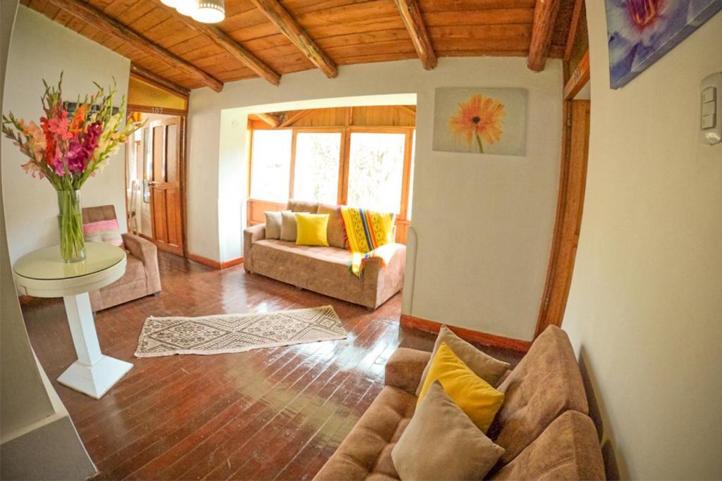 ホテル Rhouse Calca エクステリア 写真